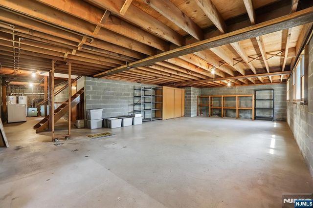 355 Chestnut Avenue, South Hackensack, NJ 07606