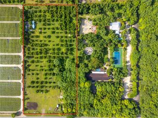 15300 SW 216TH,, Miami, FL 33170