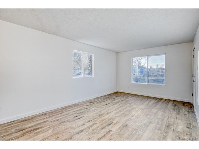 1240 Xanadu St, Aurora, CO 80011