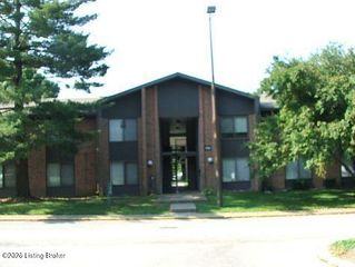 7008 Wildwood Cir # 60, Louisville, KY 40291