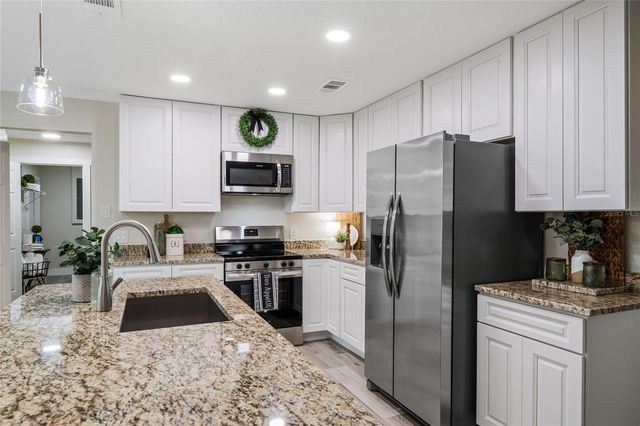 1887 VERONICA AVENUE, Deltona, FL 32725