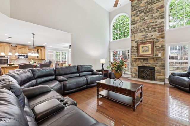 10200 Thoughtful Spot Way, Raleigh, NC 27614