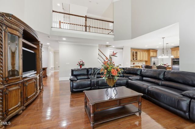 10200 Thoughtful Spot Way, Raleigh, NC 27614