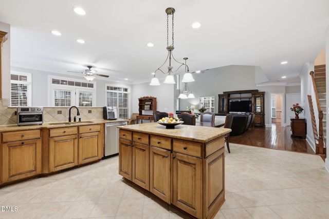 10200 Thoughtful Spot Way, Raleigh, NC 27614