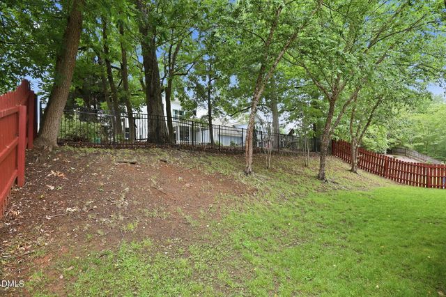 10200 Thoughtful Spot Way, Raleigh, NC 27614