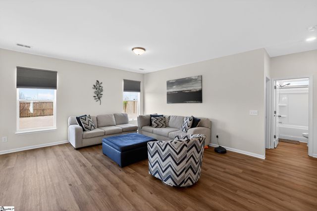 717 Pollyanna Drive, Greenville, SC 29605