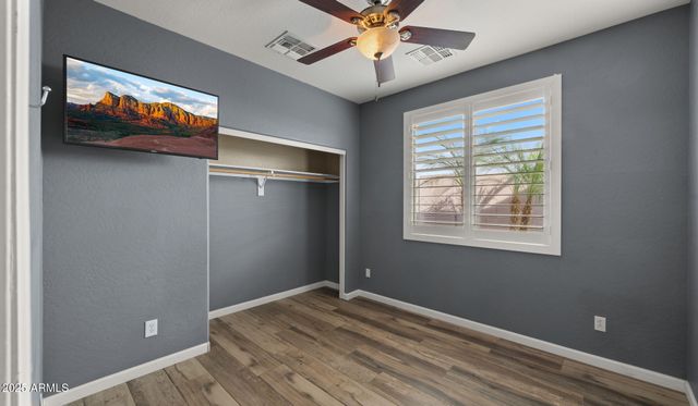 1831 E VALENCIA Drive, Phoenix, AZ 85042