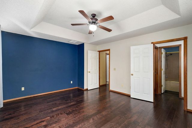 1978 W Williamsburg Street, Springfield, MO 65810