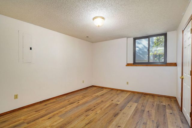 1978 W Williamsburg Street, Springfield, MO 65810