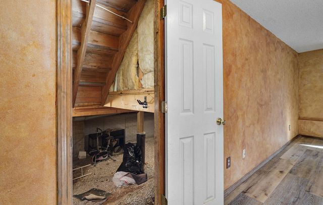 1978 W Williamsburg Street, Springfield, MO 65810