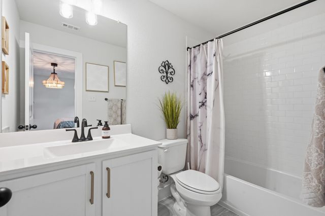 3905 Bluestem Boulevard, Denton, TX 76226