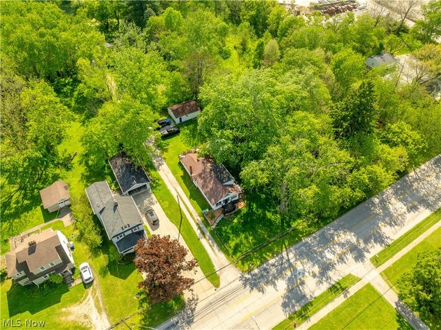 122 Southeast Avenue, Tallmadge, OH 44278