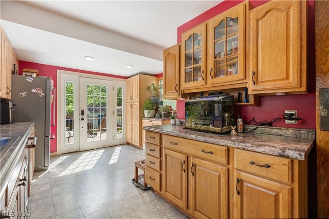 122 Southeast Avenue, Tallmadge, OH 44278