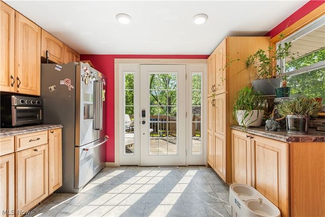 122 Southeast Avenue, Tallmadge, OH 44278