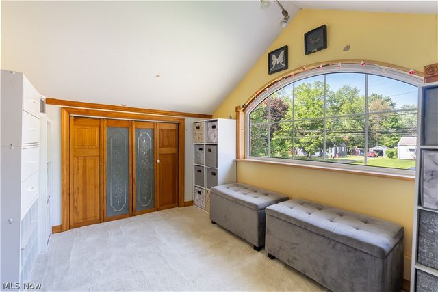 122 Southeast Avenue, Tallmadge, OH 44278