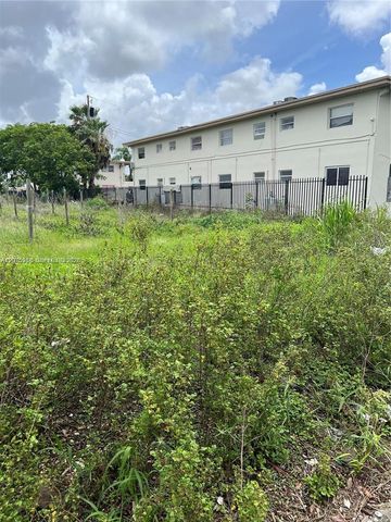 4 SW St 187 Avenue, Homestead, FL 33030
