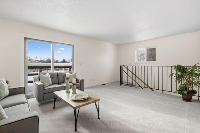 6317 83rd Court N, Brooklyn Park, MN 55445