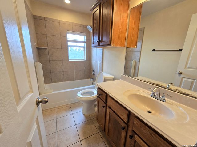 13106 Vegas View, San Antonio, TX 78233