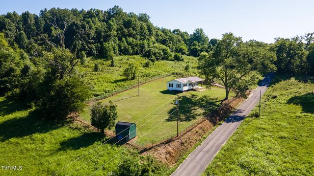 1224 Sulphur Springs Loop, Greeneville, TN 37745