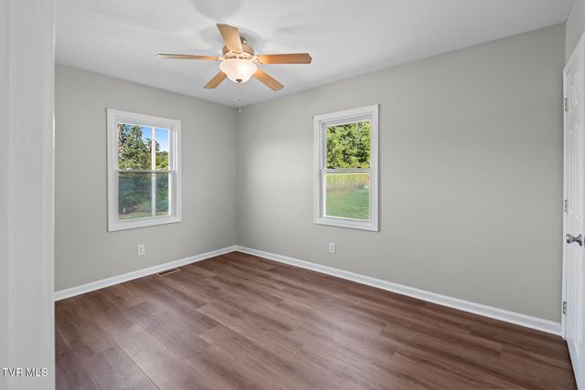 1224 Sulphur Springs Loop, Greeneville, TN 37745