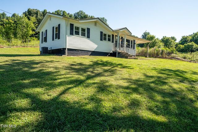 1224 Sulphur Springs Loop, Greeneville, TN 37745