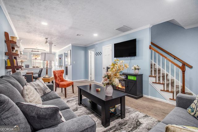 205 Winding River Drive B, Atlanta, GA 30350