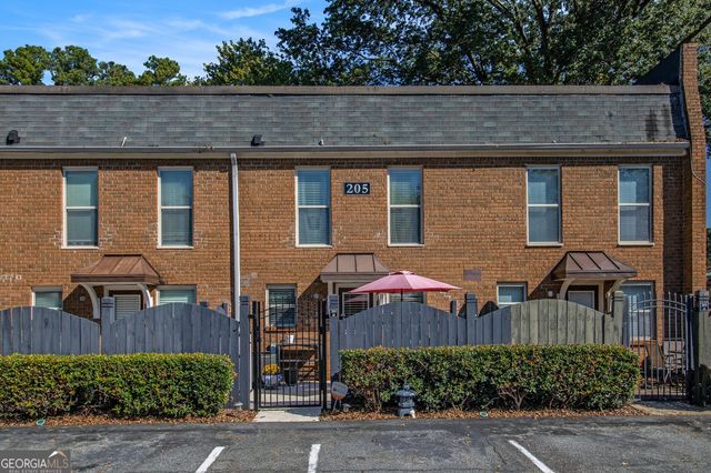 205 Winding River Drive B, Atlanta, GA 30350