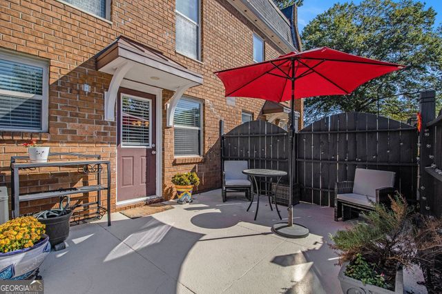 205 Winding River Drive B, Atlanta, GA 30350