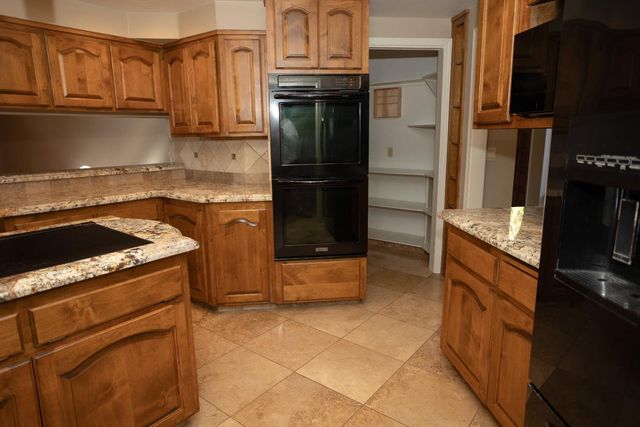 6415 Fairway Ct, Auburn, CA 95602