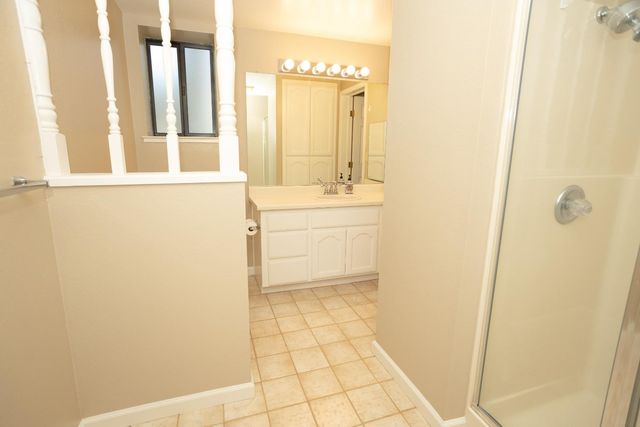 6415 Fairway Ct, Auburn, CA 95602