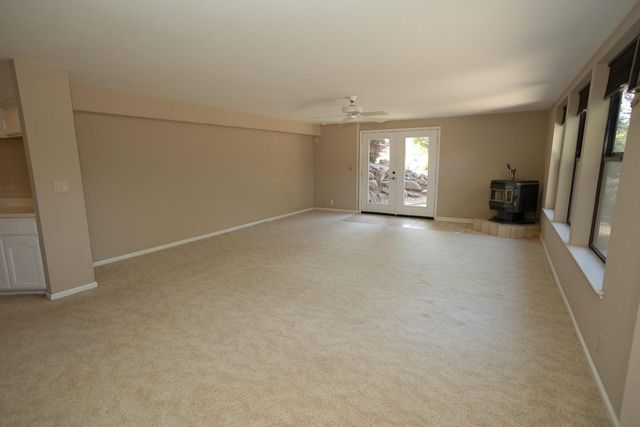 6415 Fairway Ct, Auburn, CA 95602