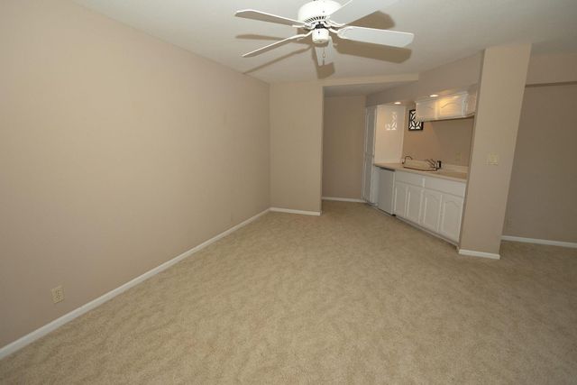 6415 Fairway Ct, Auburn, CA 95602