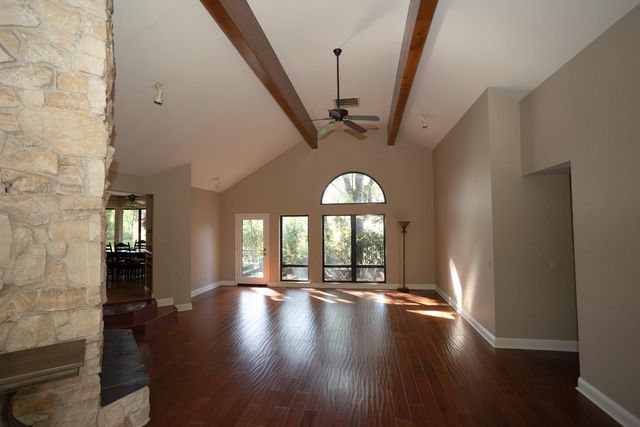 6415 Fairway Ct, Auburn, CA 95602