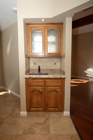 6415 Fairway Ct, Auburn, CA 95602