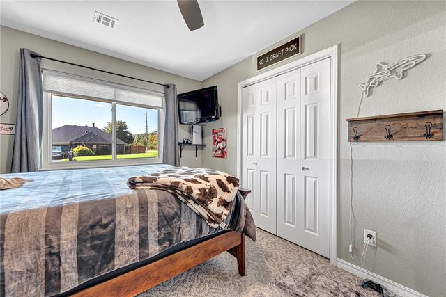 1 Greenridge Lane, Bentonville, AR 72712