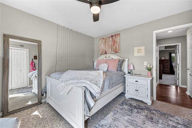 1 Greenridge Lane, Bentonville, AR 72712