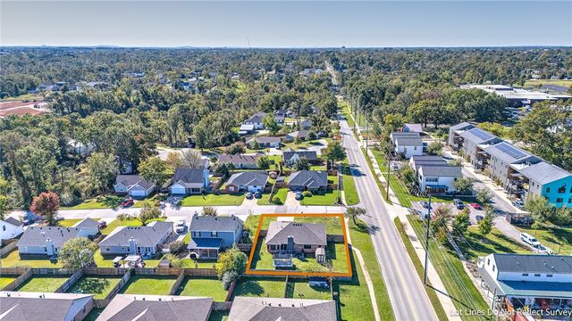 1 Greenridge Lane, Bentonville, AR 72712