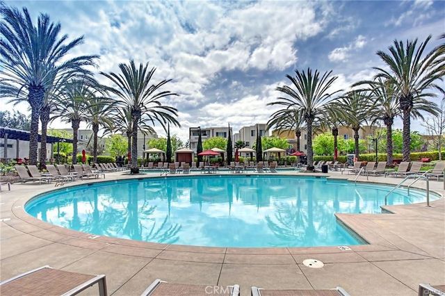 5450 Strand 202, Hawthorne, CA 90250