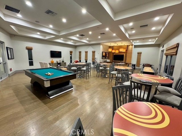 5450 Strand 202, Hawthorne, CA 90250