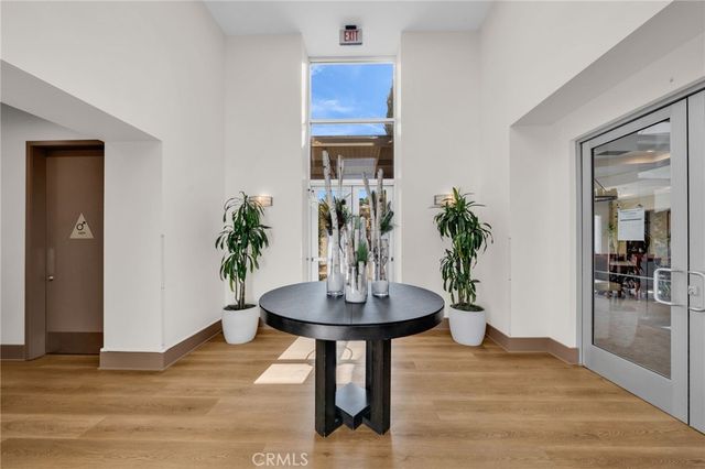 5450 Strand 202, Hawthorne, CA 90250