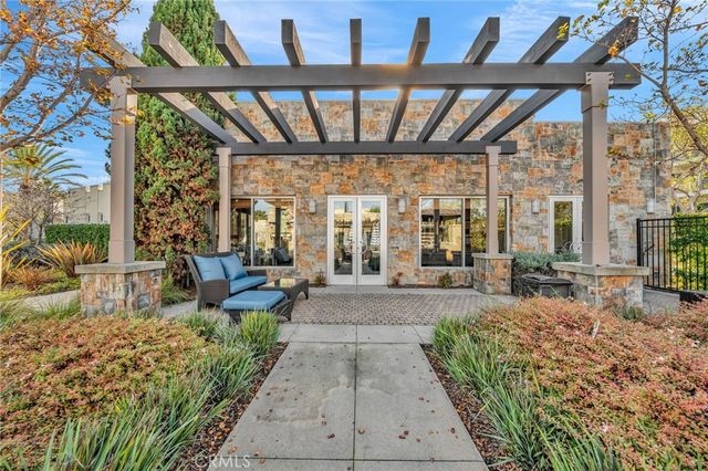 5450 Strand 202, Hawthorne, CA 90250