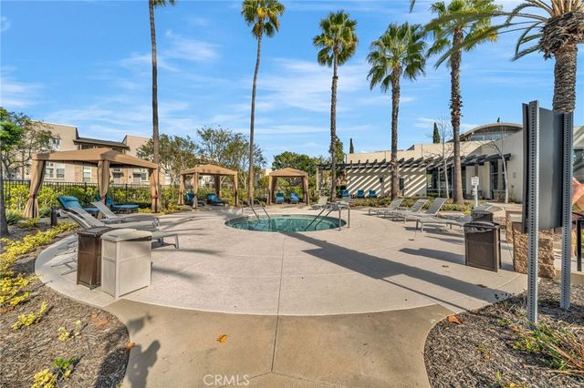 5450 Strand 202, Hawthorne, CA 90250