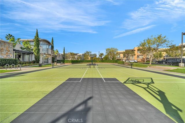 5450 Strand 202, Hawthorne, CA 90250