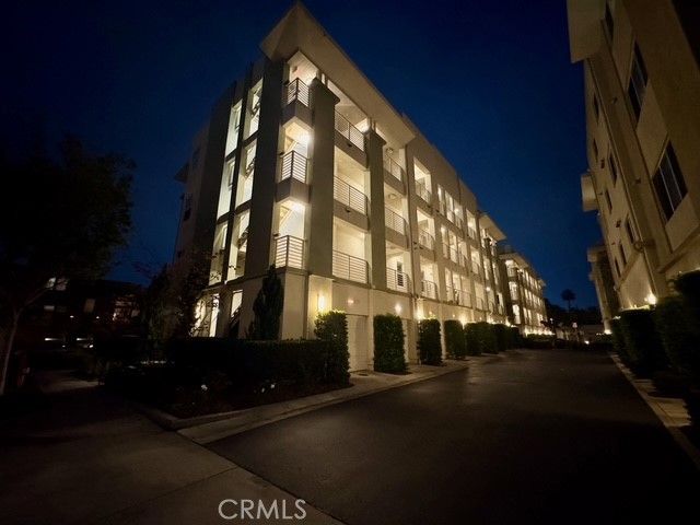 5450 Strand 202, Hawthorne, CA 90250