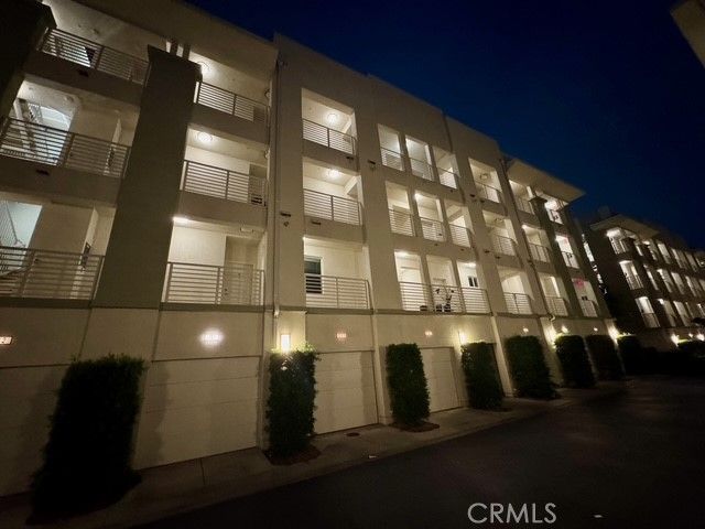 5450 Strand 202, Hawthorne, CA 90250