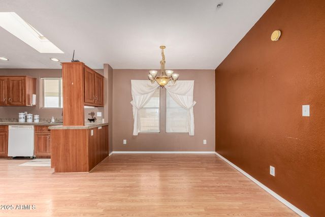 23851 W TETHER Trail, Wittmann, AZ 85361