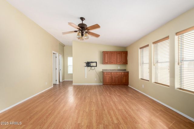 23851 W TETHER Trail, Wittmann, AZ 85361