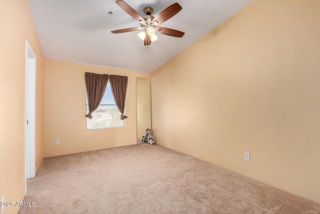 23851 W TETHER Trail, Wittmann, AZ 85361