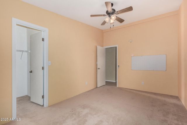 23851 W TETHER Trail, Wittmann, AZ 85361