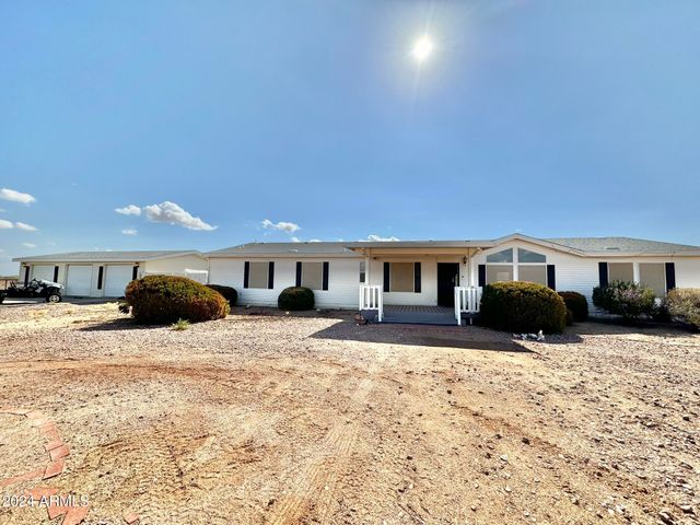 23851 W TETHER Trail, Wittmann, AZ 85361